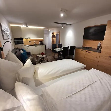 Leontina - Air Conditioning And Summer Card Apartment Kaprun